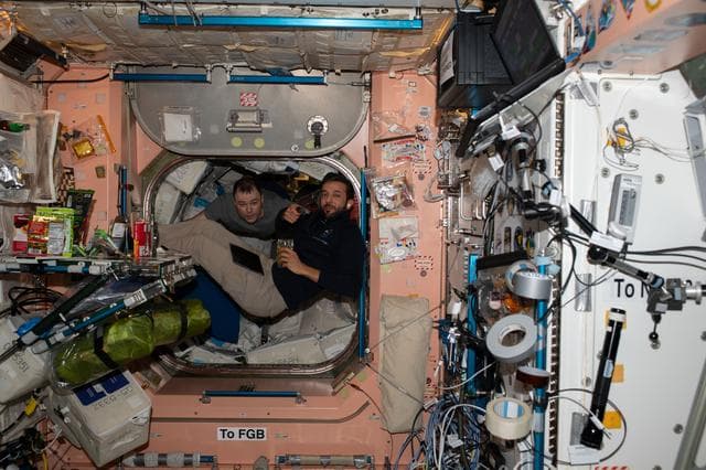NASA image: iss069e056754
