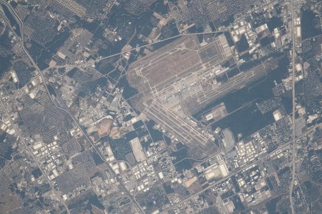 NASA image: iss069e057074