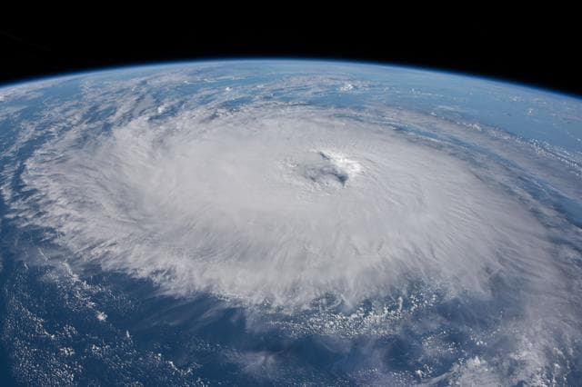 NASA image: iss069e090089