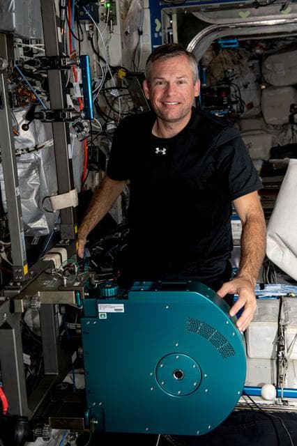 iss070e001677