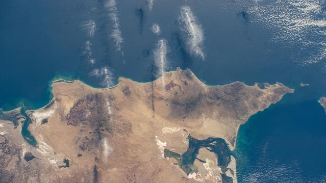 NASA image: iss070e003846