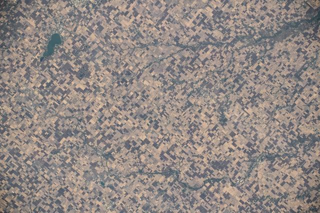 NASA image: iss070e005396