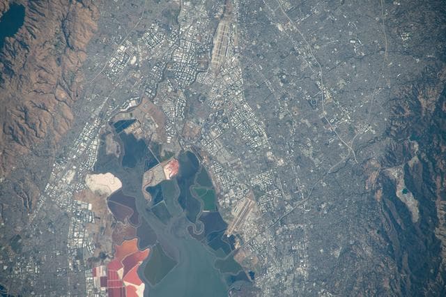 NASA image: iss070e006101