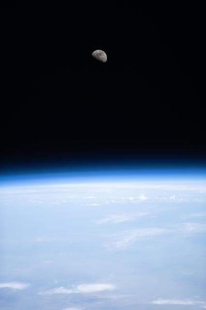 NASA image: iss070e008520