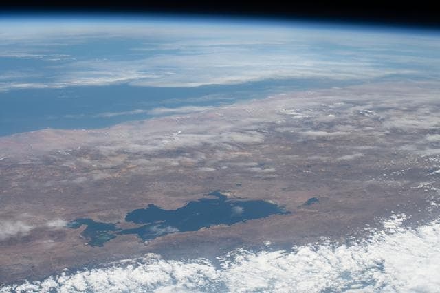 NASA image: iss070e015250