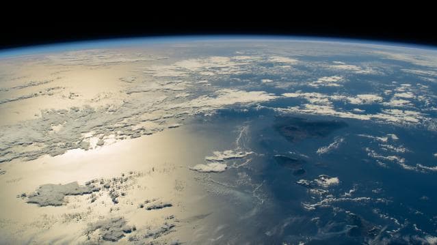 NASA image: iss070e015686