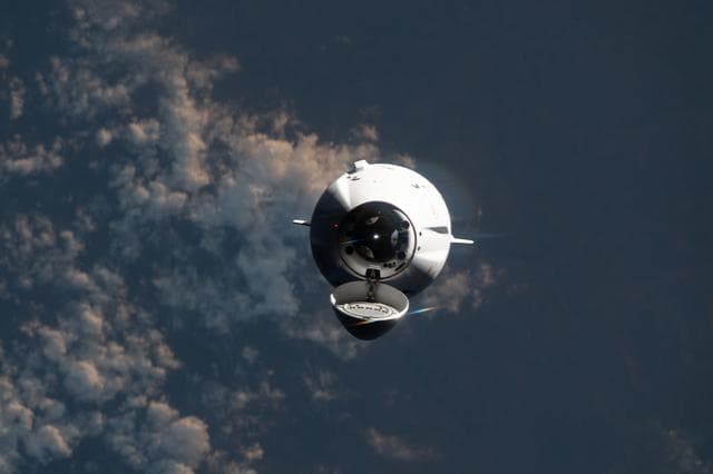NASA image: iss070e022160