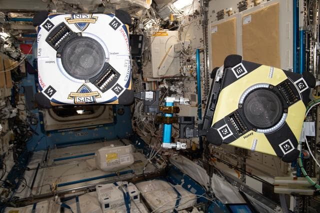 NASA image: iss070e022889
