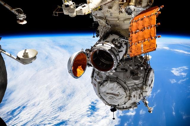 NASA image: iss070e024781