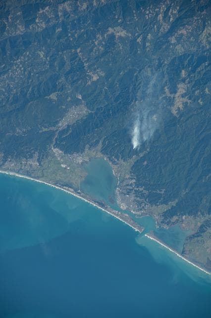 NASA image: iss070e033932