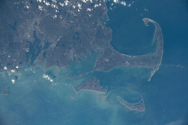 NASA image: iss070e039484