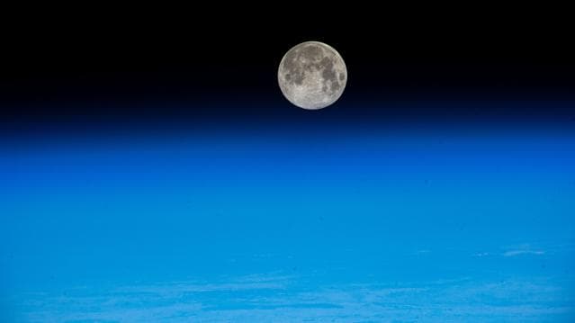 NASA image: iss070e048480