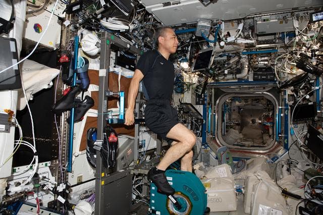 NASA image: iss070e070028