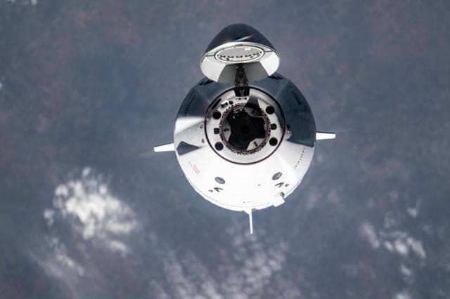 NASA image: iss070e075419