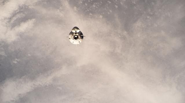 NASA image: iss070e075551