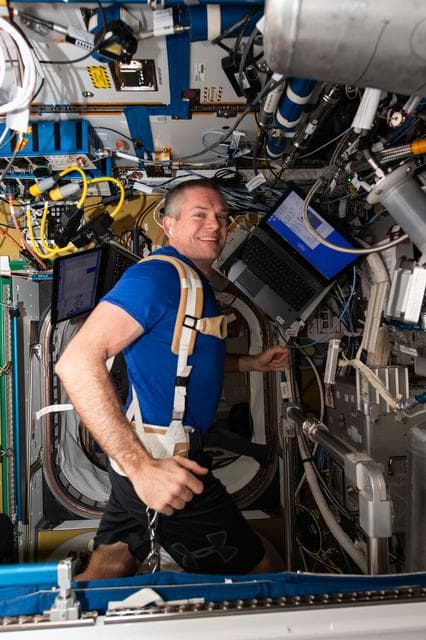 iss070e087271