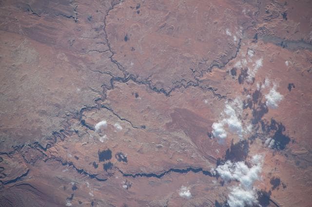 NASA image: iss070e103247