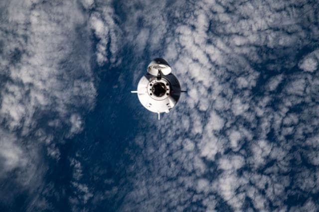 NASA image: iss070e106398