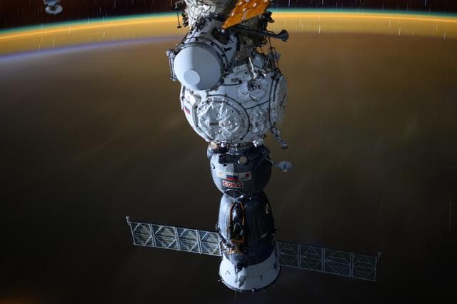 NASA image: iss071e046385