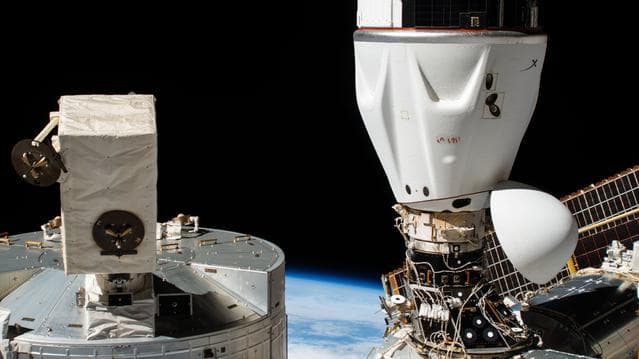 NASA image: iss071e047974