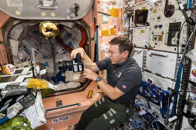 NASA image: iss071e051169