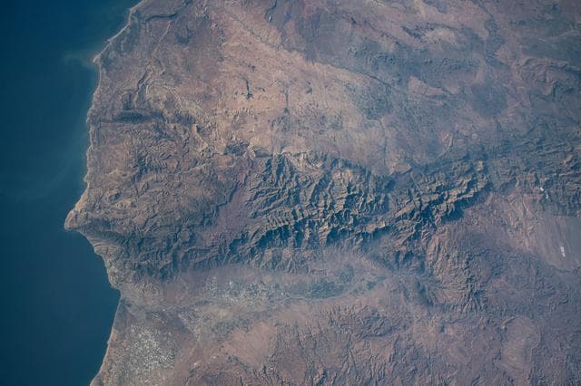 NASA image: iss071e082775