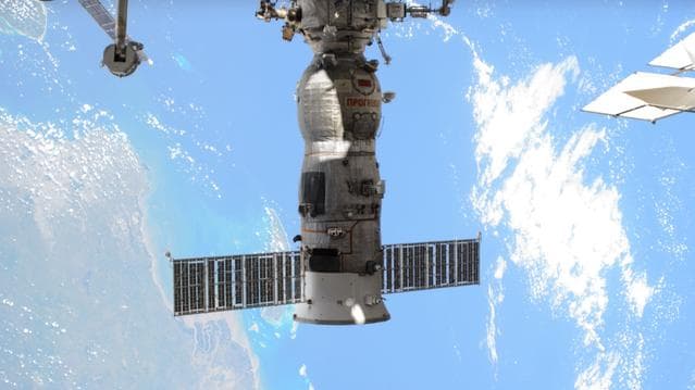 NASA image: iss071e124978