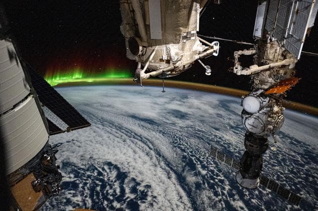 NASA image: iss071e130569