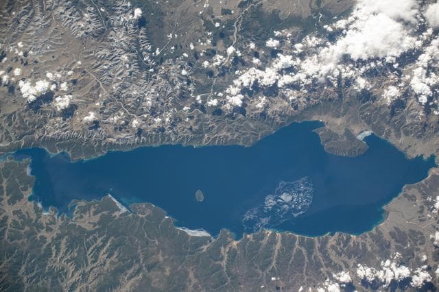 NASA image: iss071e133413