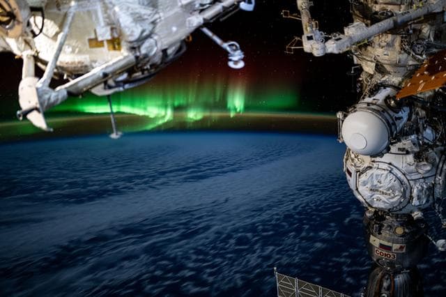 NASA image: iss071e142810