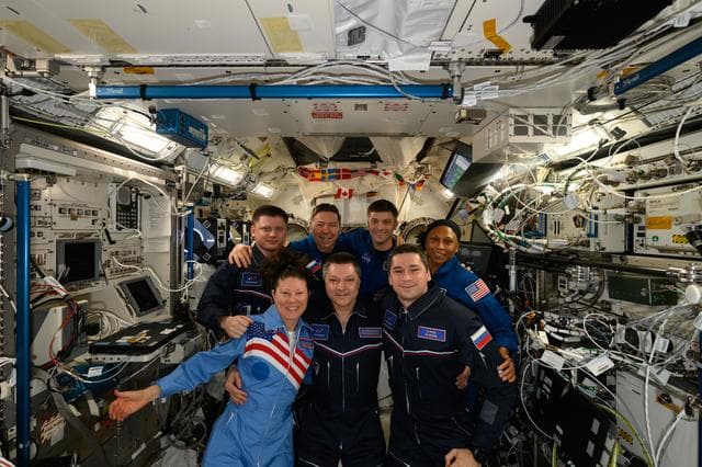 NASA image: iss071e178079