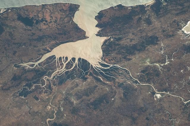 NASA image: iss071e218073