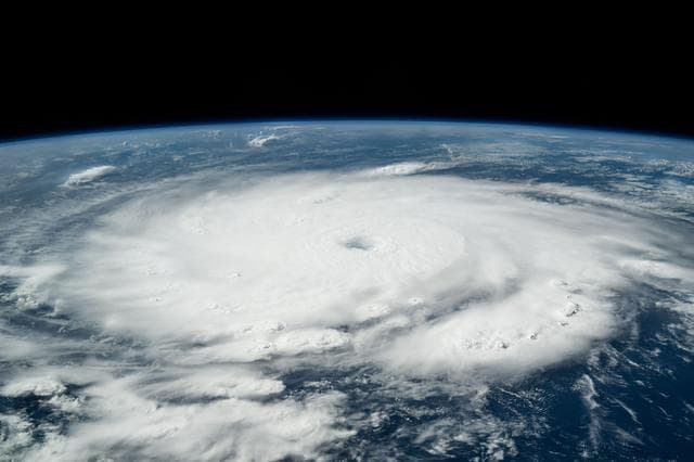 NASA image: iss071e245501