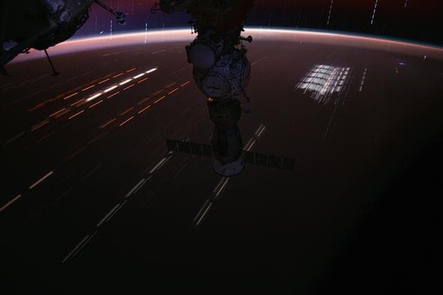 NASA image: iss071e414590_stk