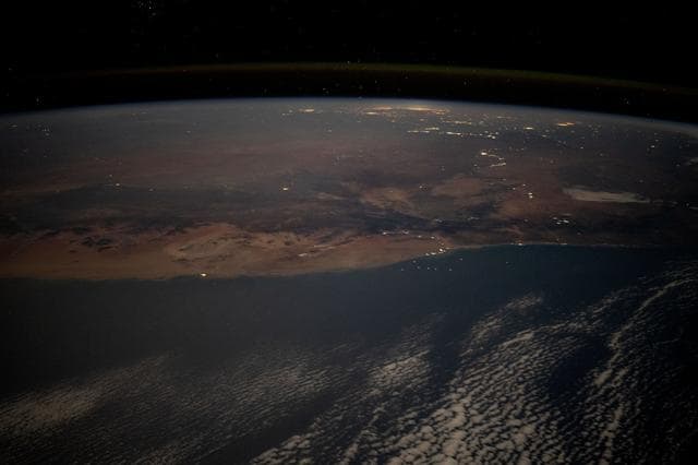 NASA image: iss071e523401
