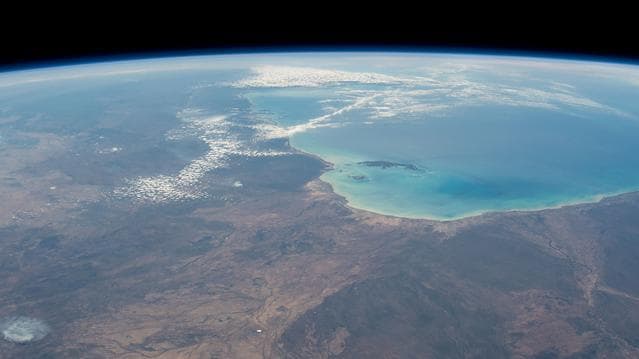 NASA image: iss071e523514
