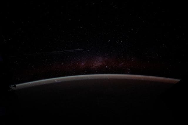 NASA image: iss071e587371
