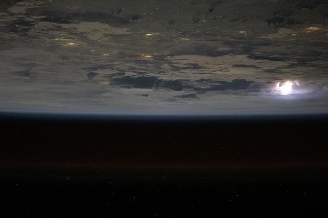NASA image: iss071e606709