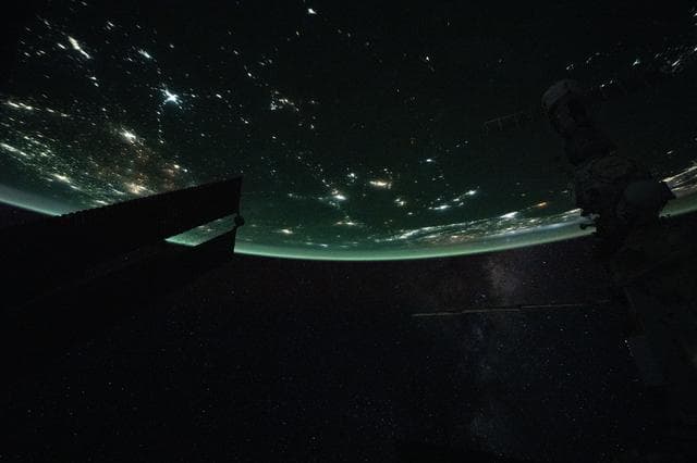 NASA image: iss071e611938