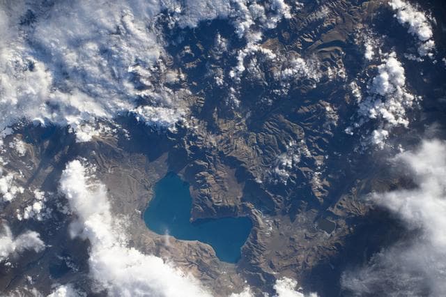 NASA image: Lake Paiku in the Tibetan Plateau