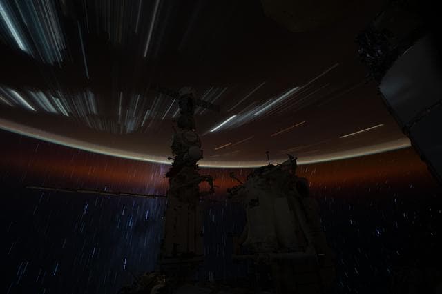 NASA image: iss071e662620