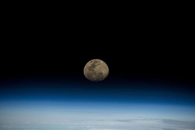 NASA image: iss072e186870