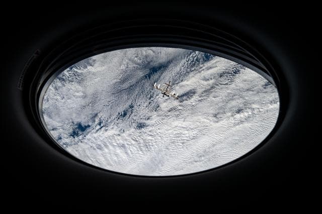 NASA image: iss072e316109
