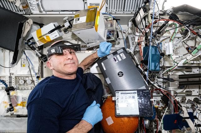 NASA image: iss072e660187_alt
