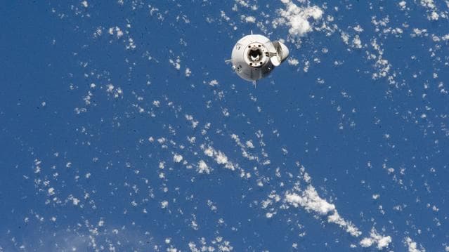 NASA image: The SpaceX Dragon Endurance crew spacecraft approaches the International Space Station