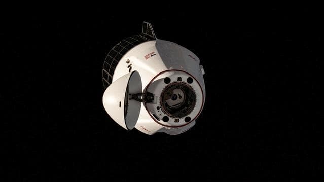 NASA image: The SpaceX Dragon cargo craft approaches the International Space Station