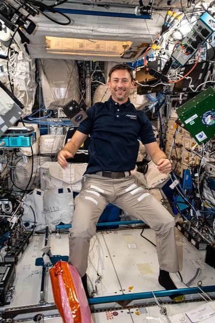 NASA image: Axiom Mission 4 Mission Specialist Sławosz Uznański-Wiśniewski