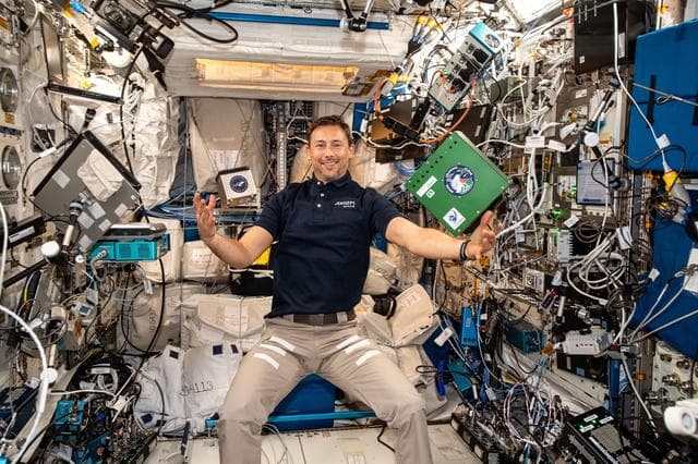 NASA image: Axiom Mission 4 Mission Specialist Sławosz Uznański-Wiśniewski