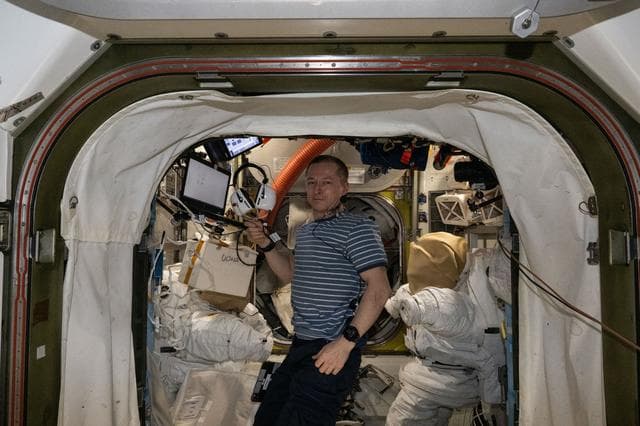 NASA image: Roscosmos cosmonaut Sergey Ryzhikov conducts a hearing exam in the Quest airlock