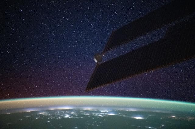 NASA image: iss073e0982727